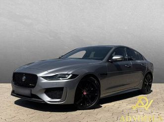 jaguar xe d200 r-dynamic se awd | black | acc | panorama | 360kam, 2021 god.