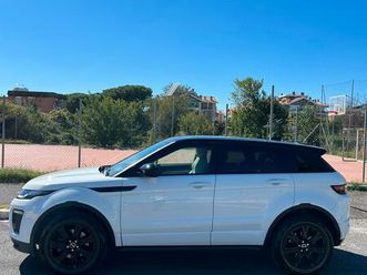 range rover evoque sport