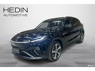 performance awd // adapt. vakkari / bose audio / panorama / 360° kamera / nahat / matrix led //