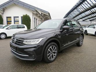 volkswagen tiguan life,dsg,navi,ahk,led,acc,kamera