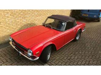 1972 triumph tr6 rouge manuel, 4 vitesses conduite à droi...