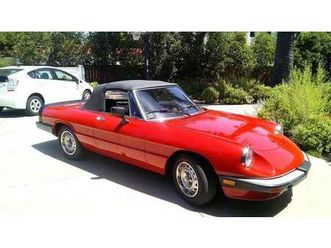 1986 alfa romeo spider quadrifoglio verde a vendre