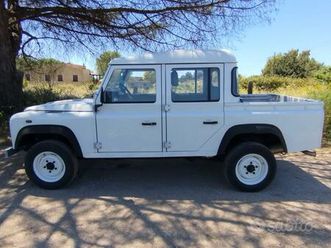 land rover defender crew cab 110 td5