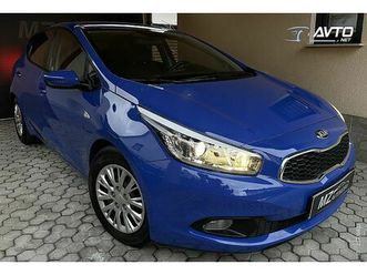 kia ceed 1.4 crdi 66 kw 90 km 136.978km-navi-kamera-bixenon