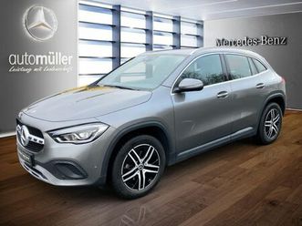 mercedes-benz gla 200 sitzhzg+led+carplay+kamera+aug.reality+