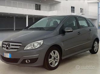 mercedes-benz b 200 cdi solo 137 mila km