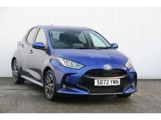 toyota yaris design hatchback's 1.5 vvt-h design e-cvt euro 6 (start/stop) 5dr