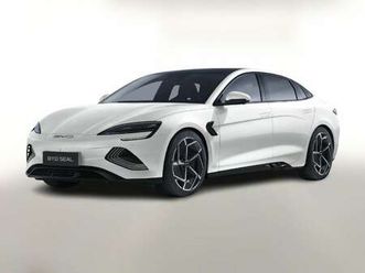 design 82,5 kwh pano 360kam nav acc keyl 230 kw...