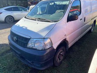 toyota hi ace transporter / kastenwagen
