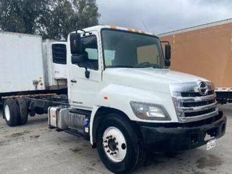 2015 hino 338 cab and chassis (25-156)