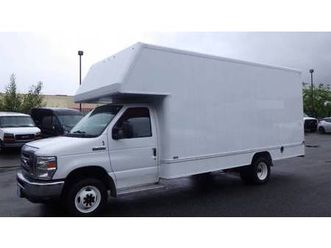 2015 ford e450 16ft box truck/ cube van