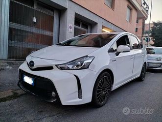 toyota prius plus 7 posti