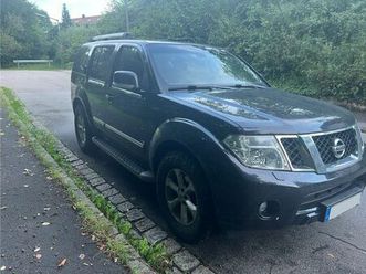 nissan pathfinder geländewagen dci 3.0 v6