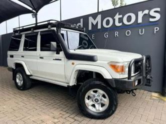 land cruiser 76 4.2d station wagon