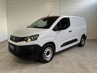 taille xl 950kg bluehdi 100 s&s bvm6