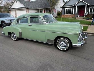 1949 chevrolet deluxe fleetline 4 door