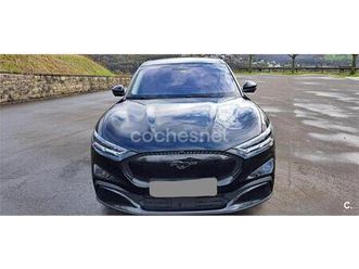 ford mustang mache bateria 98.8kwh