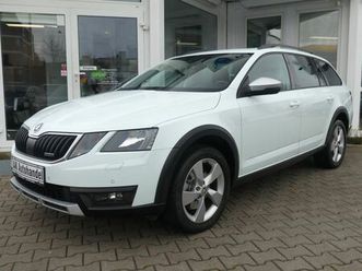 skoda octavia scout 4x4 autom. acc pdc navi laneassist