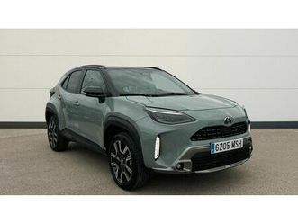 1.5 vvt-i hybrid premiere edition awd 130 5p