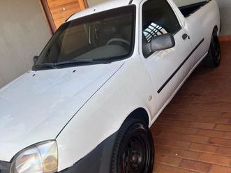 ford courier 1.6 l/ 1.6 flex 2001