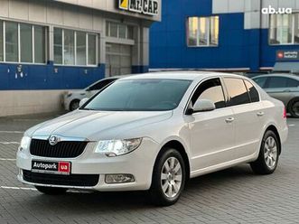 skoda superb 2012