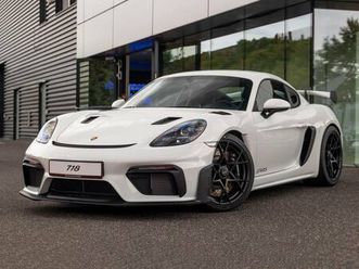 porsche 718 cayman gt4 rs
