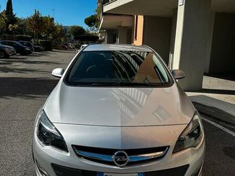opel astra j