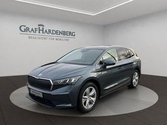 skoda enyaq 80 kamera navi