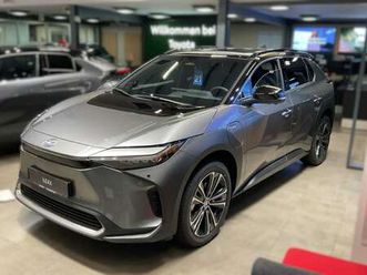 lounge, sky and sound