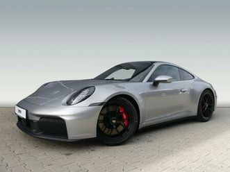 porsche 911 carrera 4 gts