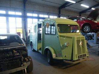 citroen hy v8