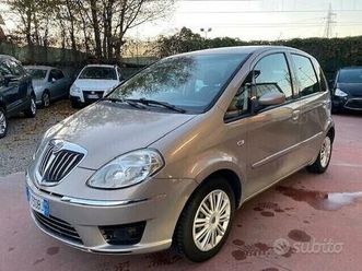 lancia musa 1.4 8v ecochic (gpl) platinum, unippro