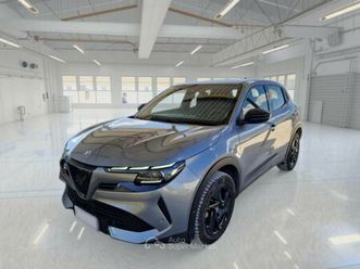 alfa romeo junior 1.2 136cv hybrid edct6 ibrida