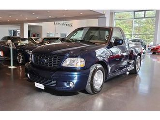 ford-f-150-svt-lightning