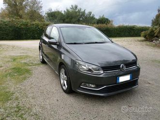 VOLKSWAGEN POLO volkswagen-polo-5-serie-benzina-2015-euro-6