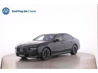 bmw i7 xdrive60: réserver un essai sur route !