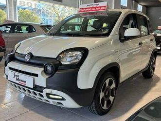 fiat panda city cross 1.0gse hybrid 70cv.-  etiqueta eco .-  bajo consumo .-