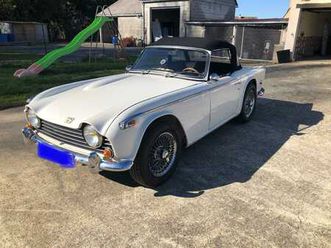 triumph tr5 pi