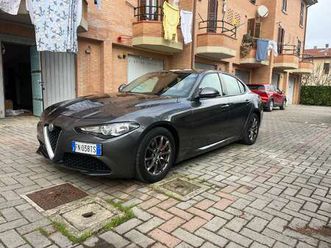 giulia 2.0 t giulia 200cv auto