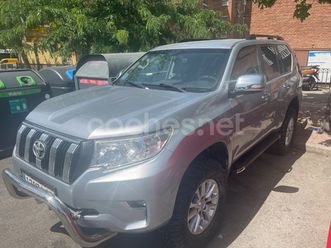 toyota land cruiser 2.8 d4d nx 5 plazas