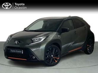 toyota - aygo x cross