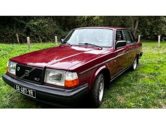 1990 volvo 240 rouge foncé manuel, 5 vitesses conduite à...