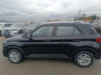 hyundai venue automatike