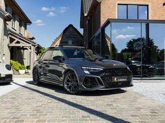 sportback '1 of 300' / kuipstoelen / head-up / acc