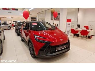 toyota c-hr 2.0 phev dynamic force executive
