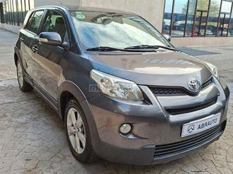 toyota - urban cruiser 1.4 d4d awd active