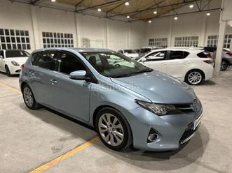 toyota - auris hybrid active