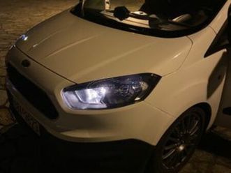 ford transit courier 2017