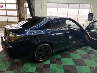 infiniti g35x 2004 131 000 km