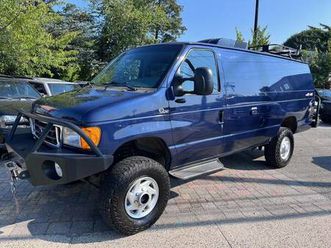 2006 ford e-350 quigley 4x4 van only 22,000 miles!! extended!! diesel!